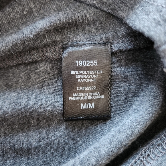 Liz Claiborne Studio Gray sweatshirt Size M - Picture 5 of 5